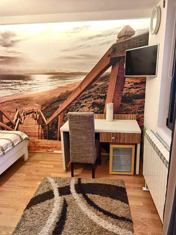 Alo Alo Apartman 6 Krusevac Ngoại thất bức ảnh