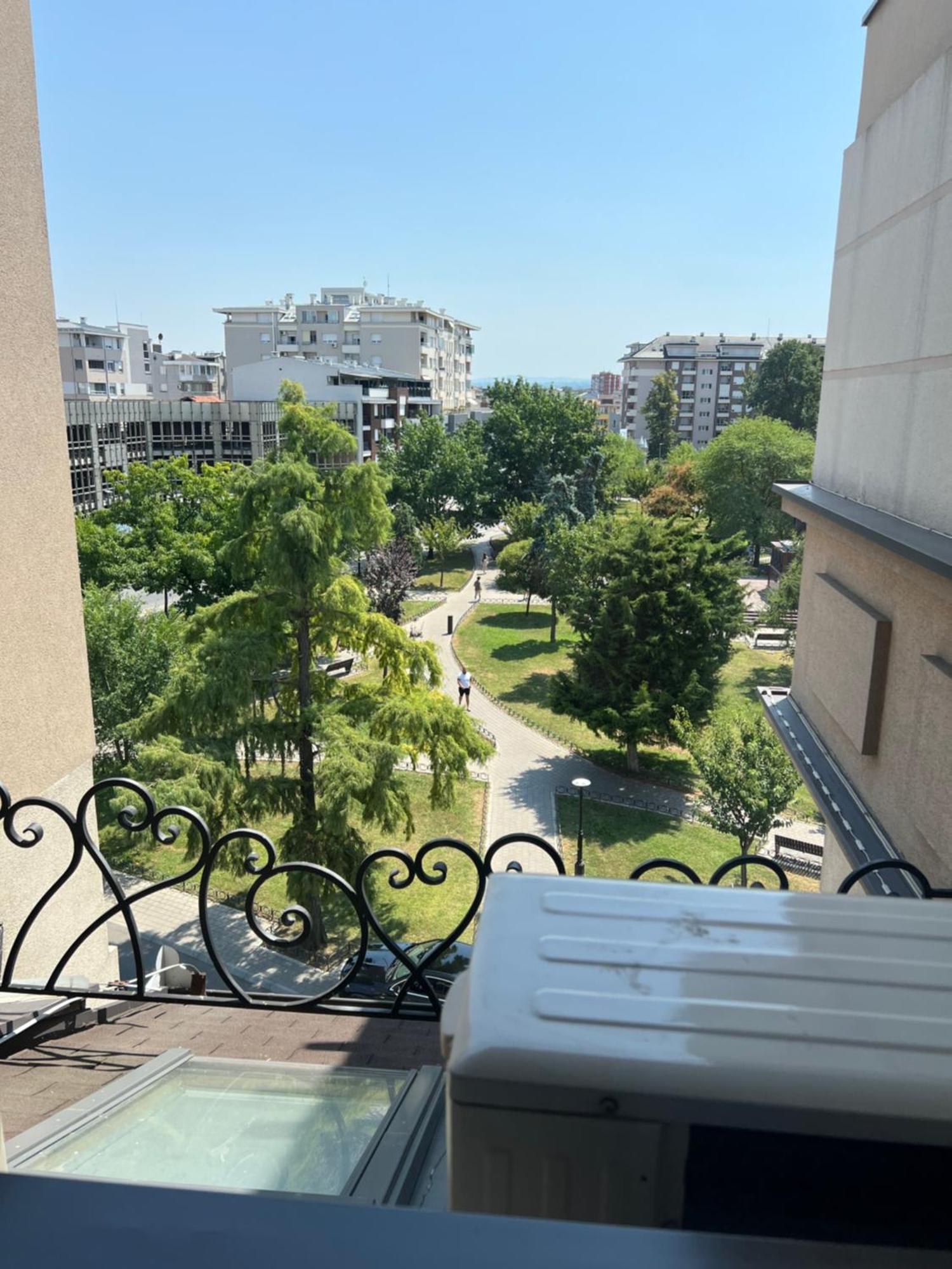 Alo Alo Apartman 6 Krusevac Ngoại thất bức ảnh