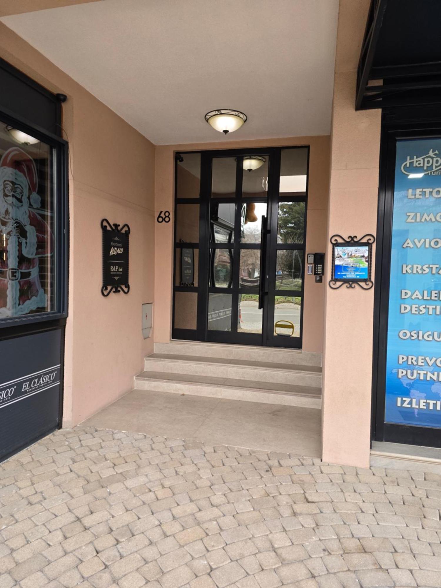 Alo Alo Apartman 6 Krusevac Ngoại thất bức ảnh